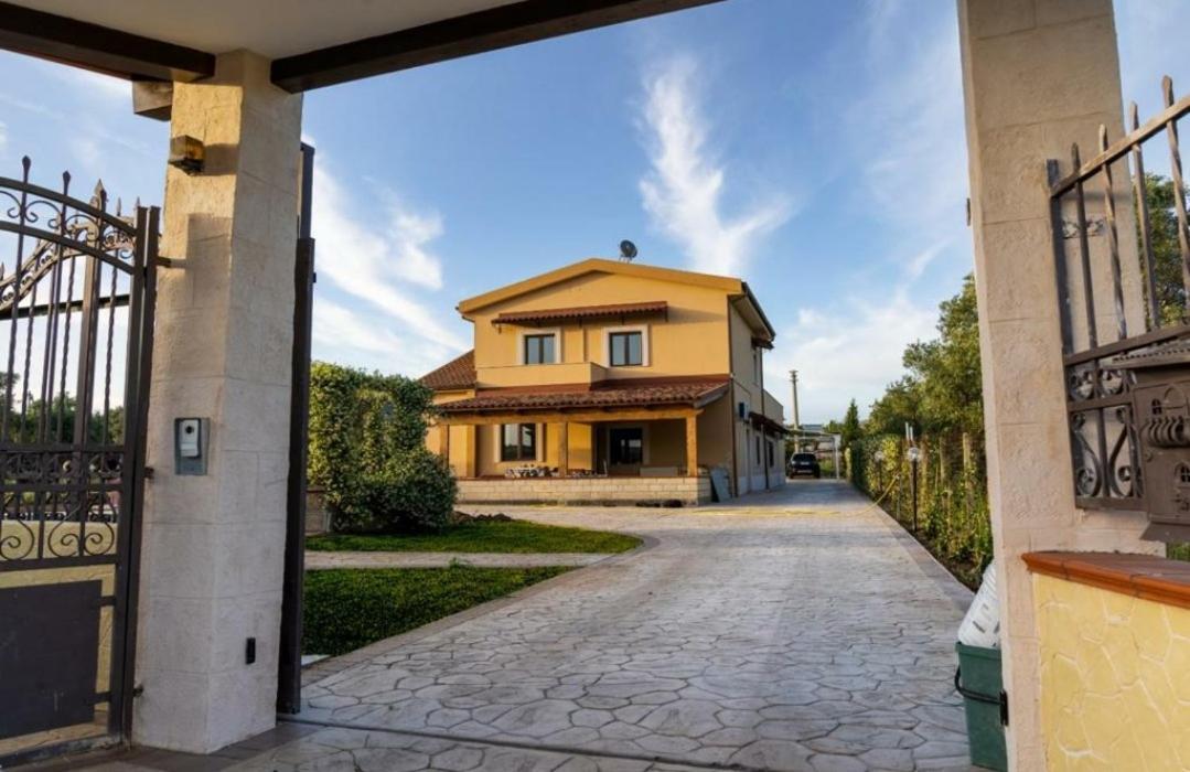 Bb Domus Catanzaro Bed & Breakfast Bilik gambar